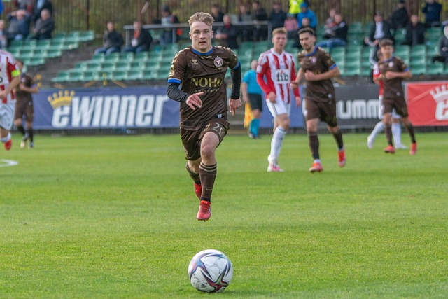 考虑到热那 考虑到热那