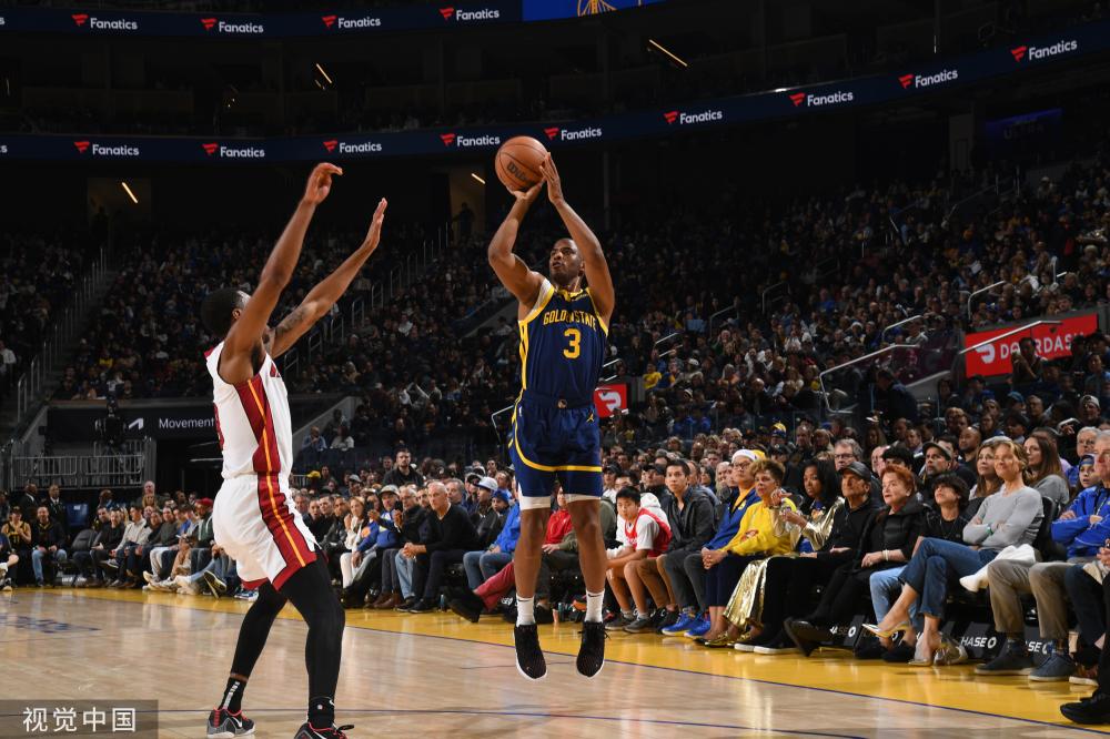 一步突顯了 一步突顯了