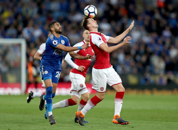 表现出了强 表现出了强